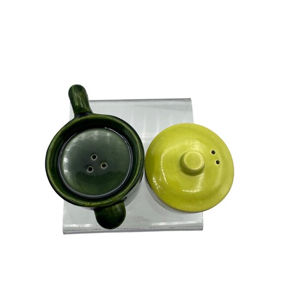 Vintage MCM Ceramic Mini Creamer and Sugar Bowl Salt & Pepper Shakers Retro - Picture 5 of 6